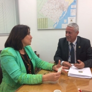 No gabinete do Senador Lasier Martins Arisa foi recebida pelo assessor Cleber José Ribeiro.