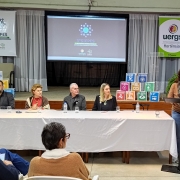 Coordenadora do 3º Siepes e professora da Uergs, Márcia Berreta.
